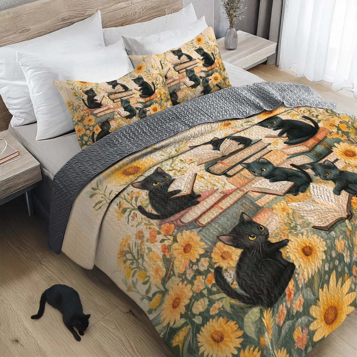 Shineful All Season Quilt 3-Piece Set - Curious Kittens Reading