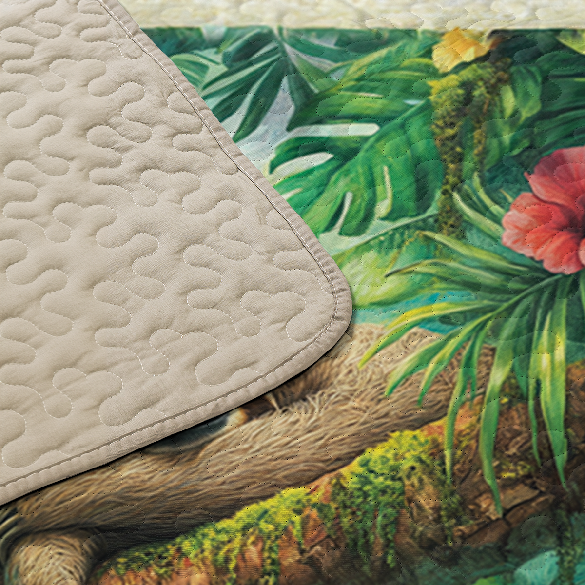 Shineful All Season Quilt 3-Piece Set Sleepy Sloth Paradise