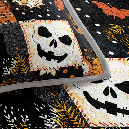 Shineful All Season Quilt 3-Piece Set Spooky Patchwork