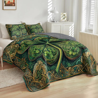 Shineful All Season Quilt 3-Piece Set - Celtic Shamrock