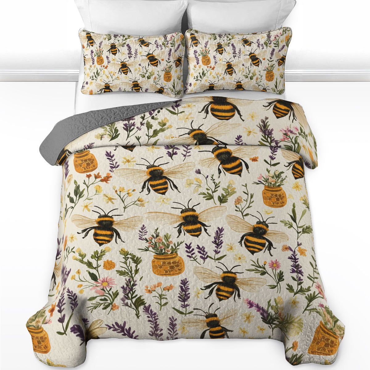Shineful All Season Quilt 3-Piece Set Bee Honey