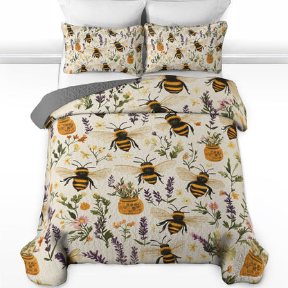 Shineful All Season Quilt 3-Piece Set Bee Honey