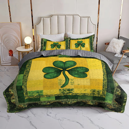 Shineful All Season Quilt 3-Piece Set - Celtic Shamrock Blessings