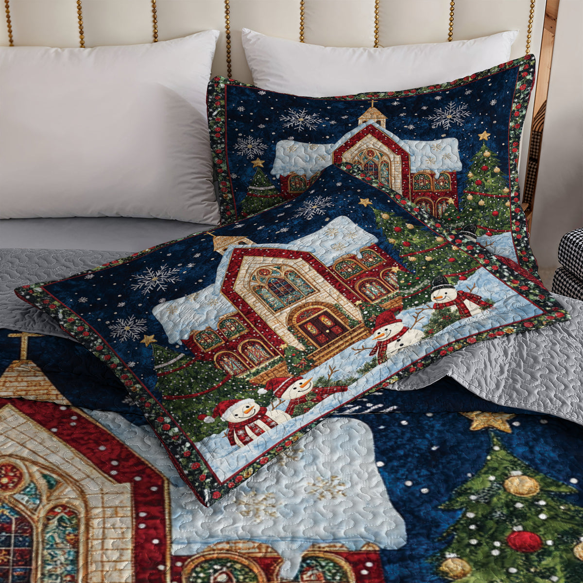 Shineful All Season Quilt 3-Piece Set Christmas Church