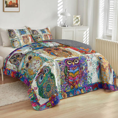 Shineful All Season Quilt 3-Piece Set Owl Damask Pattern