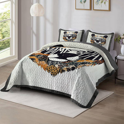 Shineful All Season Quilt 3-Piece Set Mama Bear