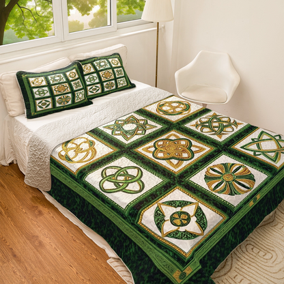 Shineful All Season Quilt 3-Piece Set - Celtic Knots of Luck