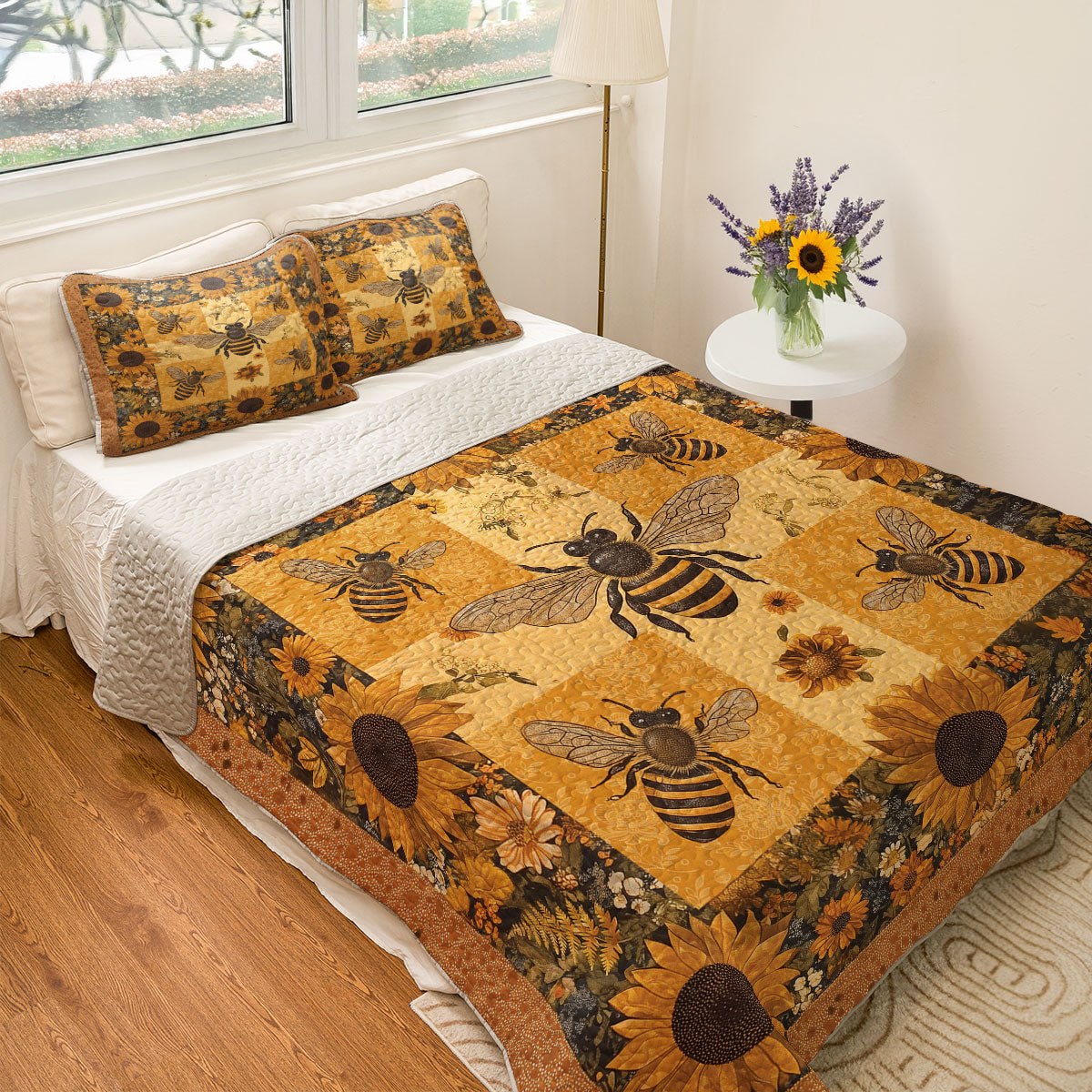 Shineful All Season Quilt 3-Piece Set Bee Sunflowers