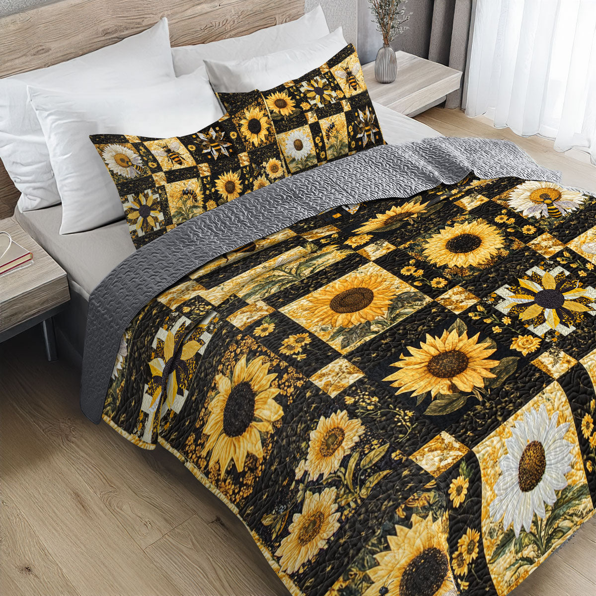 Shineful All Season Quilt 3-Piece Set Bee And Sunflower