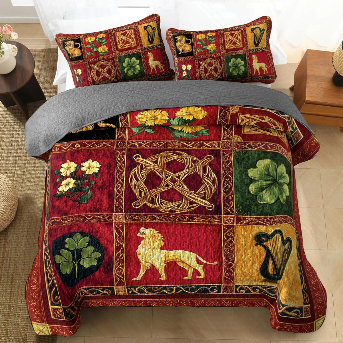 Shineful All Season Quilt 3-Piece Set Celtic Charm: Heritage Splendor