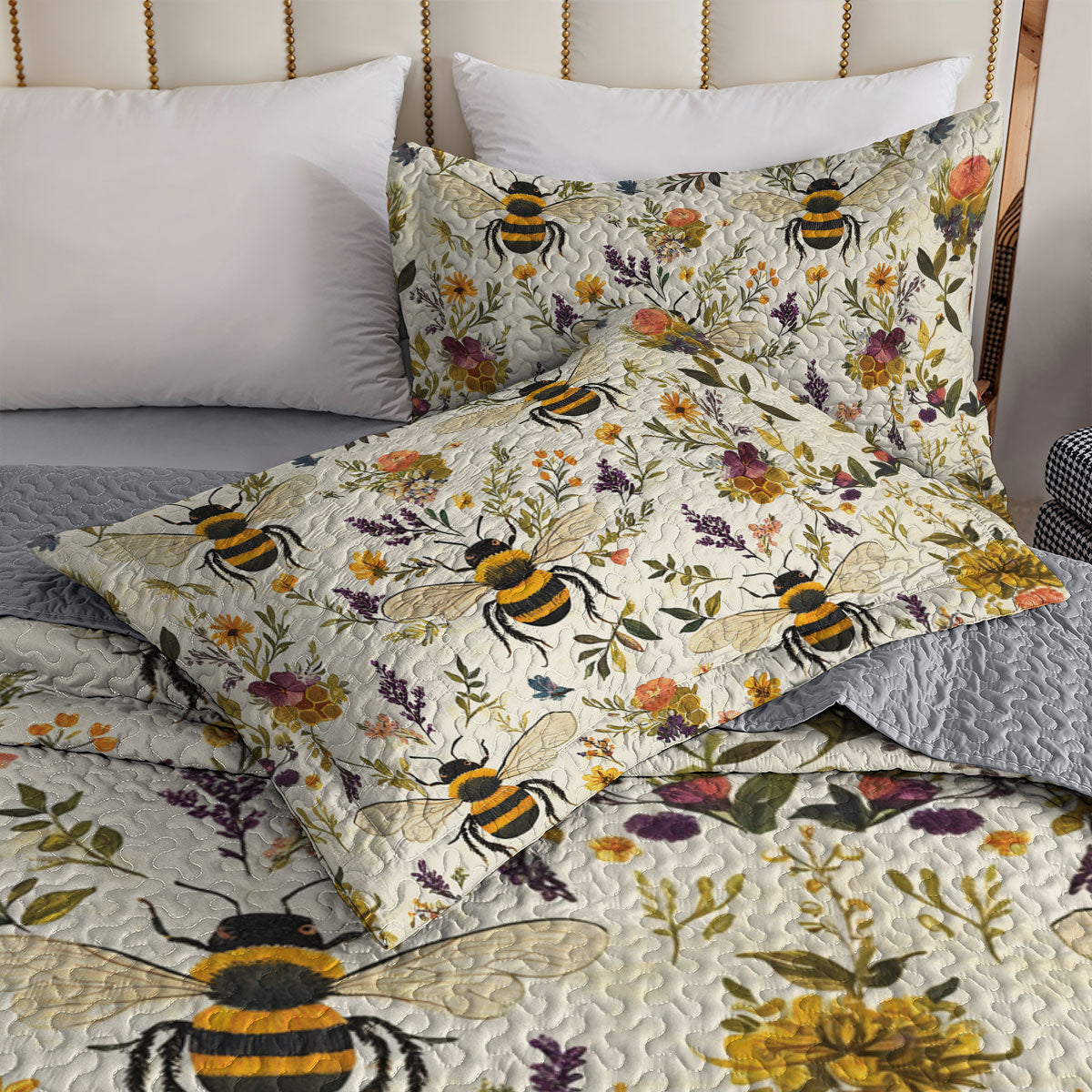Shineful All Season Quilt 3-Piece Set Bee Love Happy