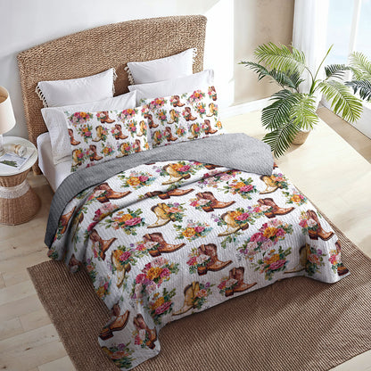 Shineful All Season Quilt 3-Piece Set Blooming Wildflower Cowboy Boots