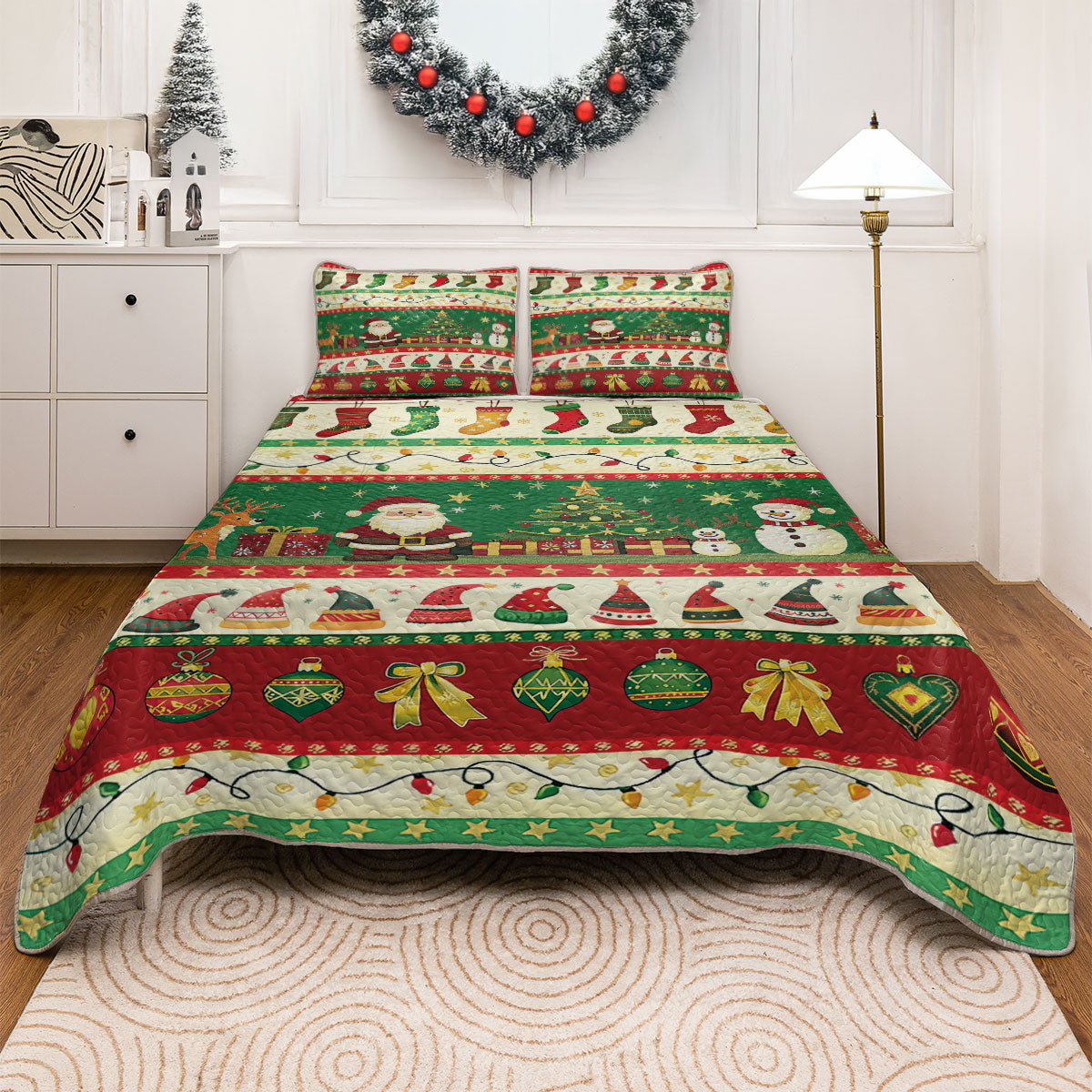 Shineful All Season Quilt 3-Piece Set Santa's Present