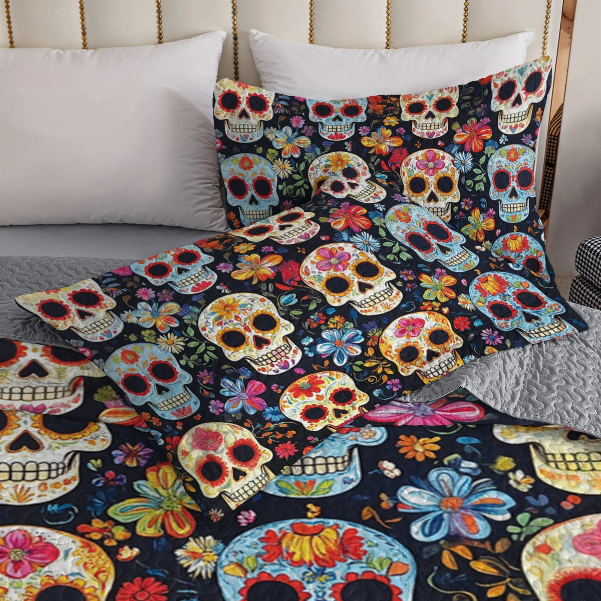 Shineful All Season Quilt 3-Piece Set - Colorful Skulls & Blooms