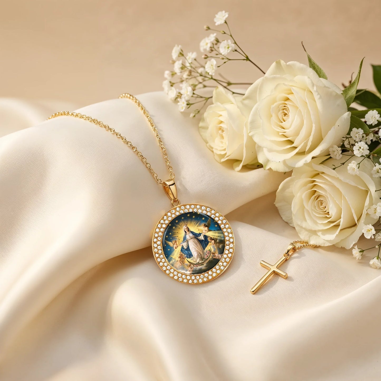 Shineful Necklace Heavenly Grace Medallion