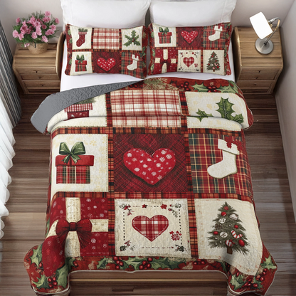 Shineful All Season Quilt 3-Piece Set Festive Heart Patchwork