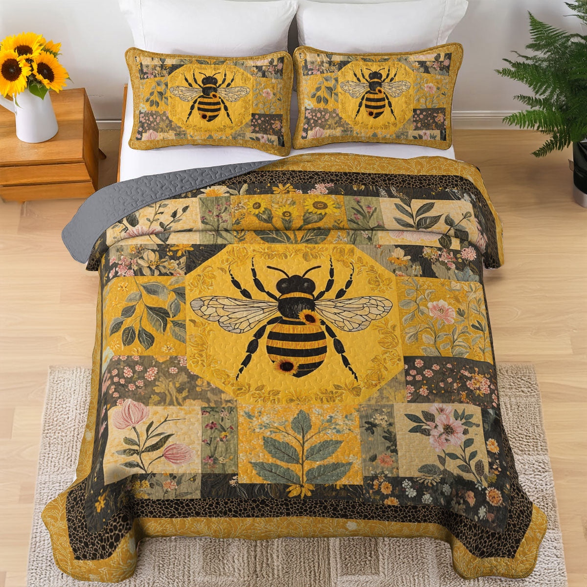 Shineful All Season Quilt 3-Piece Set Bee Pretty