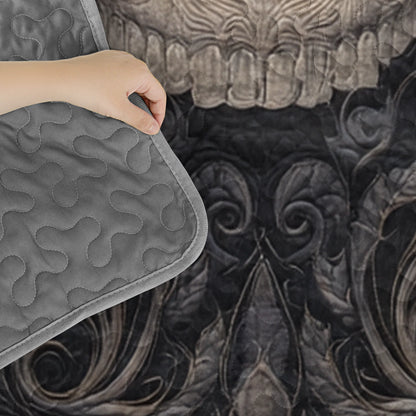 Shineful Quilt 3-Piece Set Baroque Shadow Skull