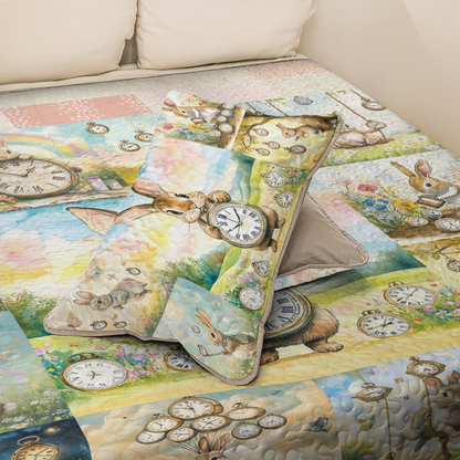 Shineful All Season Quilt 3-Piece Set Tick-Tock Woodland Rabbit