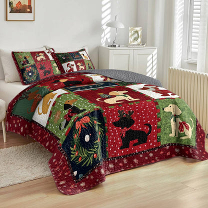 Shineful All Season Quilt 3-Piece Set Festive Dachshunds