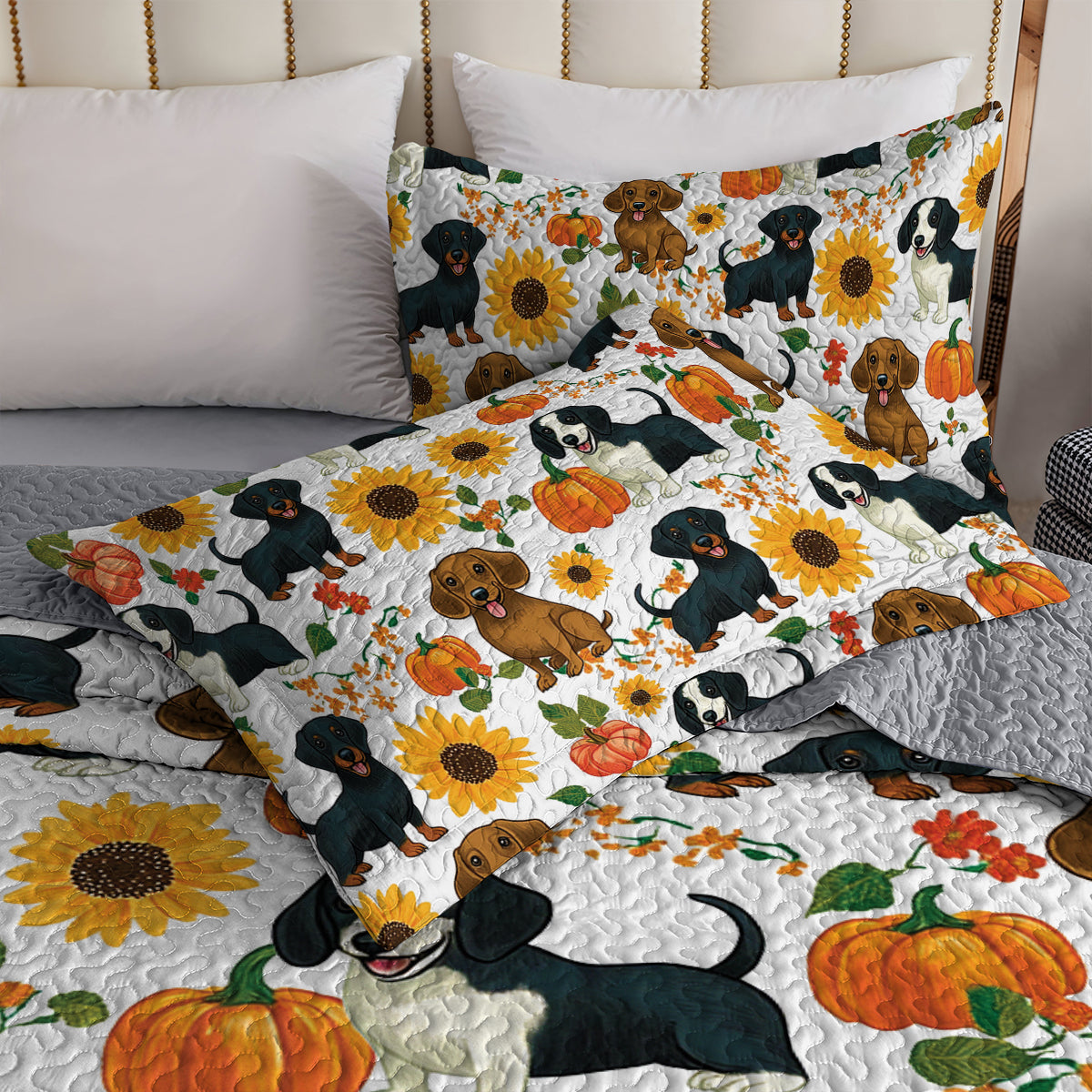 Shineful All Season Quilt 3-Piece Set - Dachshund Gentle Fall