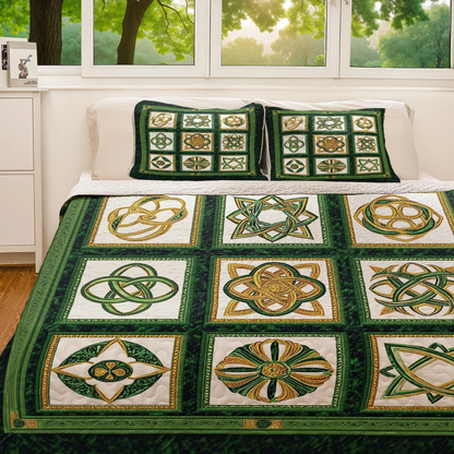 Shineful All Season Quilt 3-Piece Set - Celtic Knots of Luck