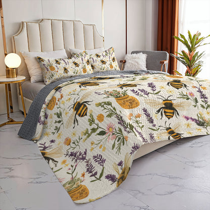 Shineful All Season Quilt 3-Piece Set Bee Honey