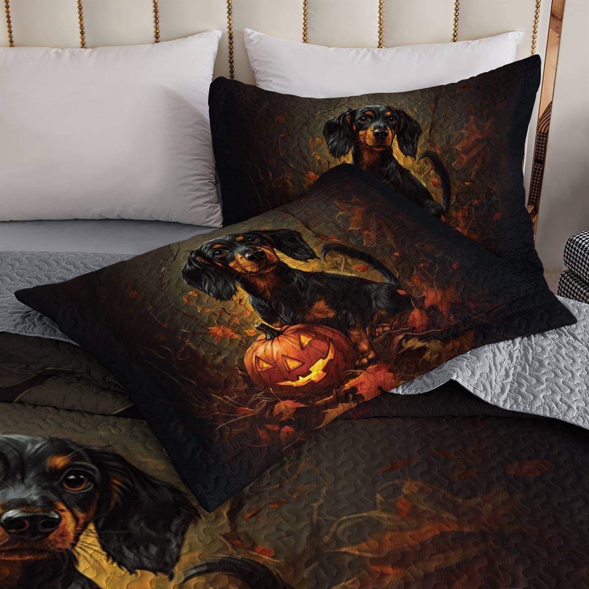 Shineful All Season Quilt 3-Piece Set Spooky Dachshund