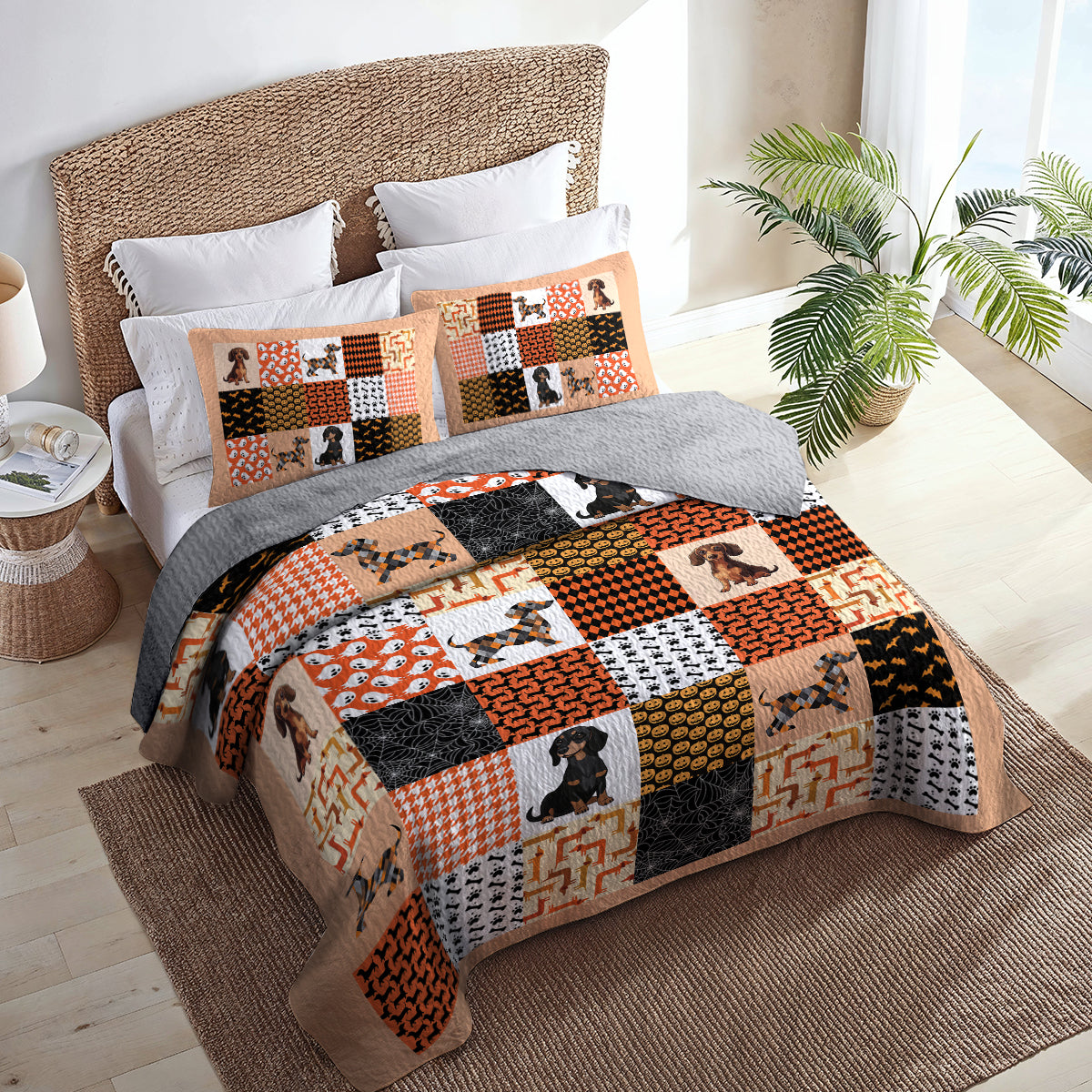 Shineful All Season Quilt 3-Piece Set - Cute Dachshund Happy With Halloween