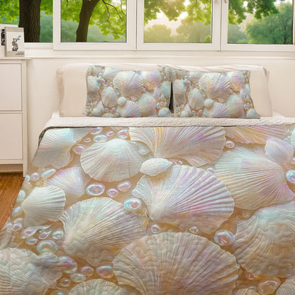 Shineful All Season Quilt 3-Piece Set Shimmer Seashells And Pearls