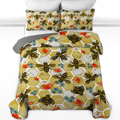 Shineful All Season Quilt 3-Piece Set Bee And Flower Pattern