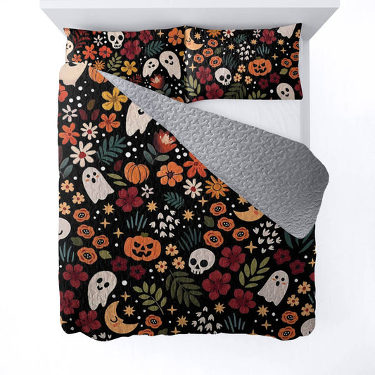 Shineful All Season Quilt 3-Piece Set Spooky Chic