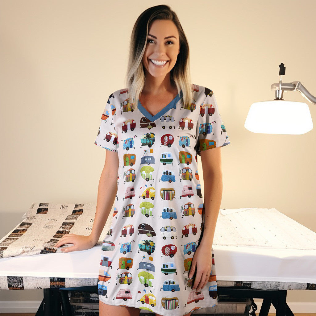 Camping Shineful® V-Neck Nightshirts Cheerful Trailers Tl10