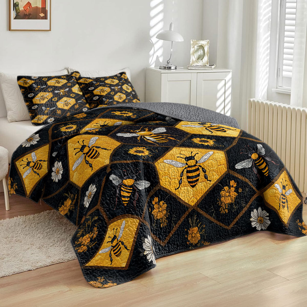 Shineful All Season Quilt 3-Piece Set Honeycomb Garden Dream