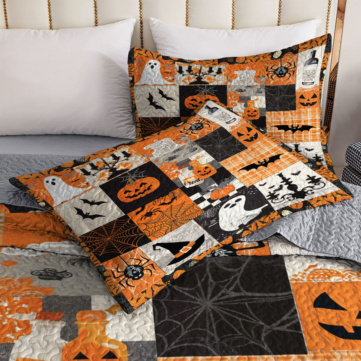 Shineful All Season Quilt 3-Piece Set Halloween Spooky Patchwork