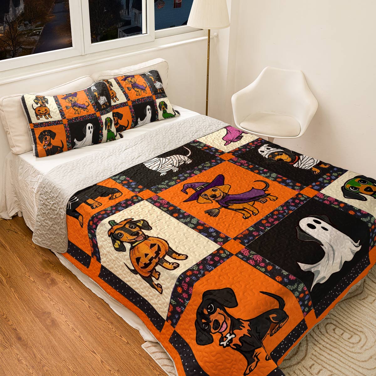 Shineful All Season Quilt 3-Piece Set - Howl-o-ween Dachshund