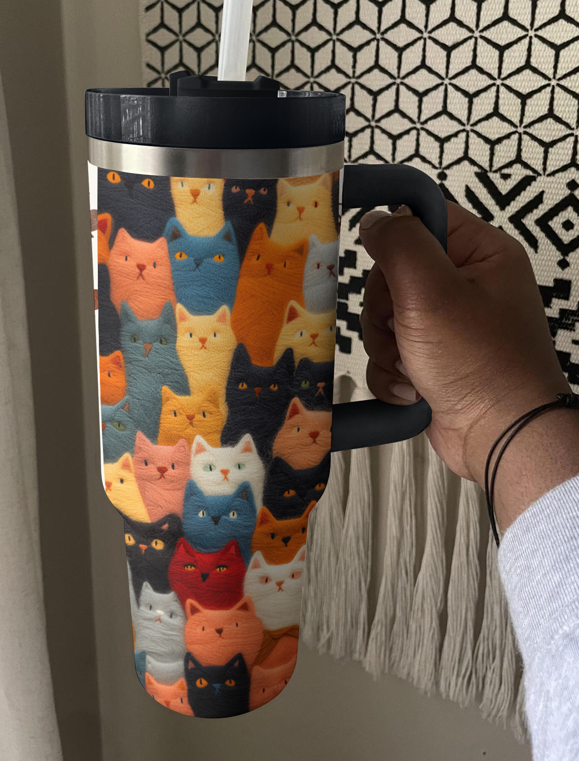 Shineful Tumbler Knitted Cats