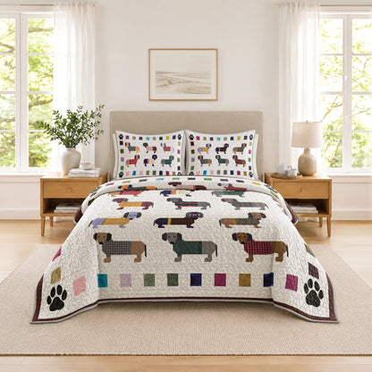 Shineful Quilt 3-Piece Set Dachshund Paws and Patches