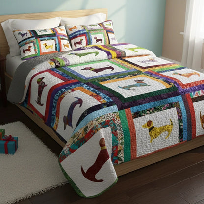 Shineful Quilt 3-Piece Set Dachshund Friends