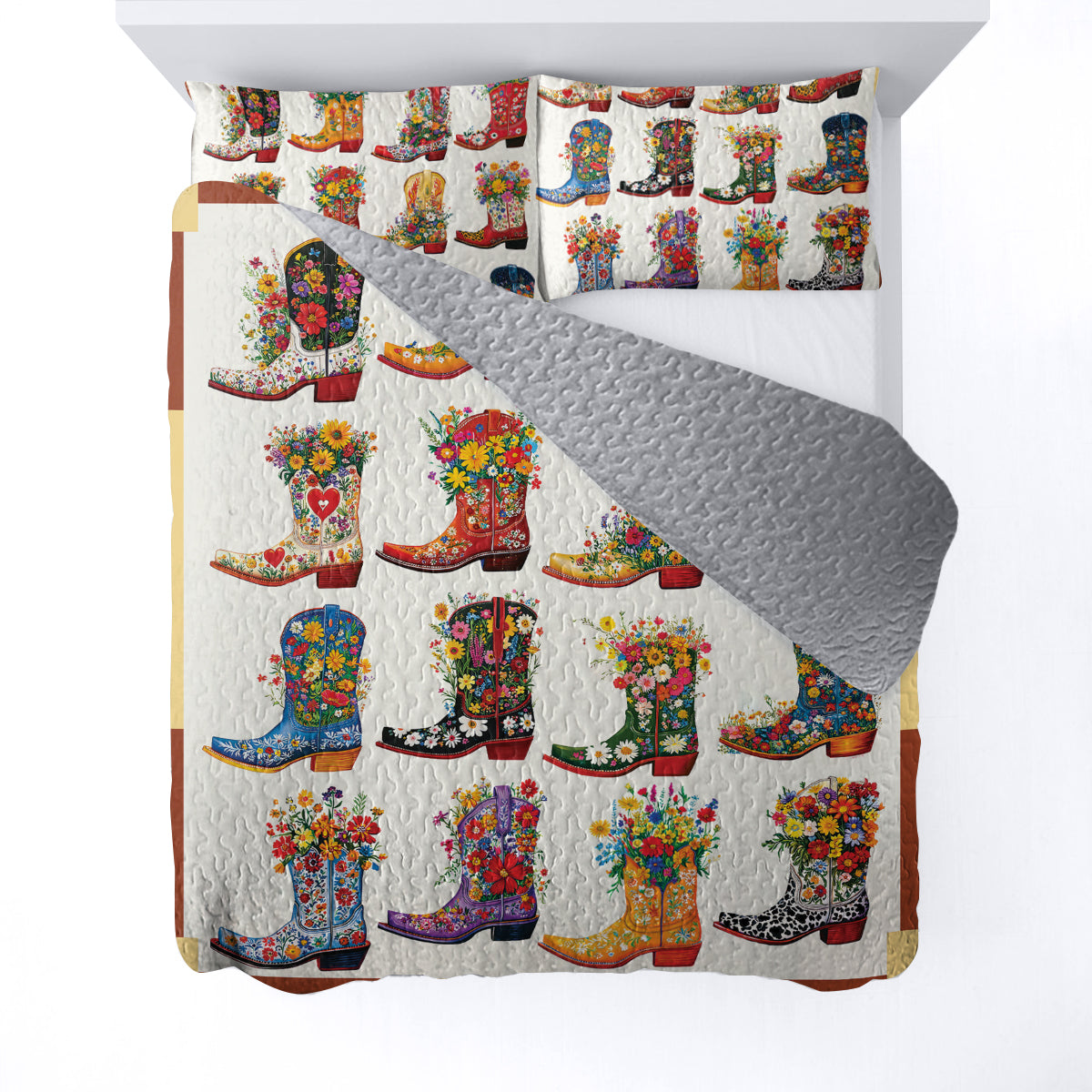 Shineful All Season Quilt 3-Piece Set - Cowboy Boot With Wildflower