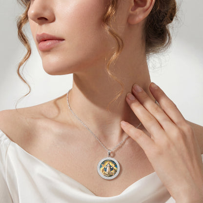 Shineful Necklace Heavenly Grace Medallion