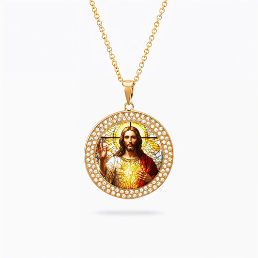 Shineful Necklace Sacred Heart of Jesus